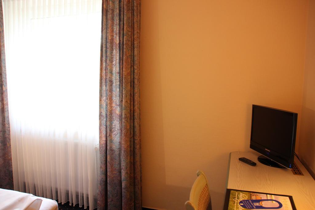 Hotel Nordic นอร์เดอร์ชเตดท์ ภายนอก รูปภาพ